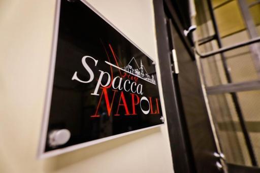 House Spaccanapoli Luaran gambar